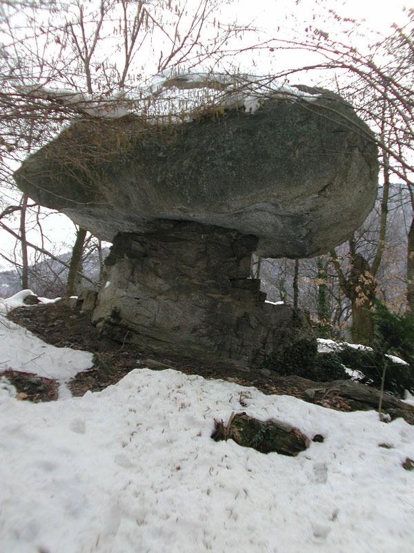 <strong>Pietra Pendula - fotografia di Luciano Ronchetti -</strong>