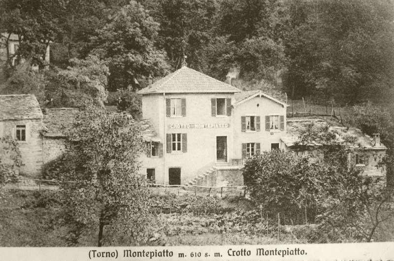 <strong>Crotto Montepiatto - Raccolta di Ilda Della Casa -</strong>